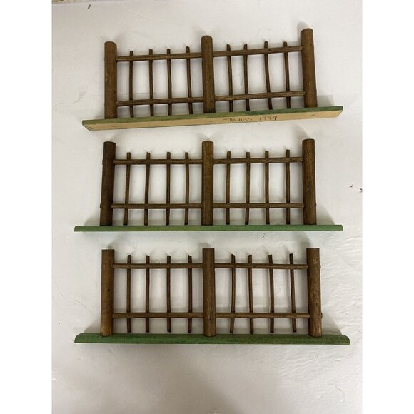 Set Of 3 Pieces Miniature Wood Fence Corral Christmas Village Dollhouse Vtg 1991 - Picture 10 of 11